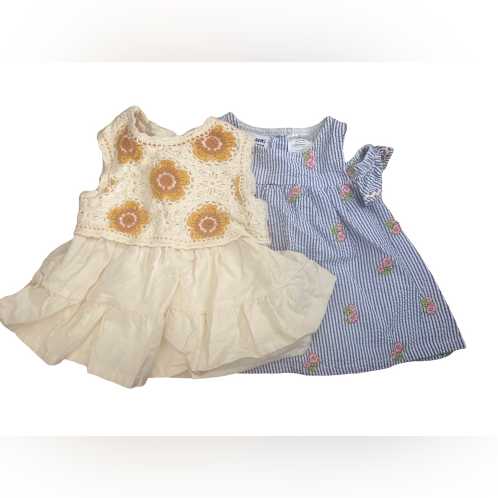 2 dresses 12-18M